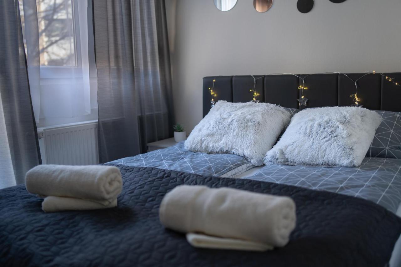 Gold Apartman Вършац Екстериор снимка